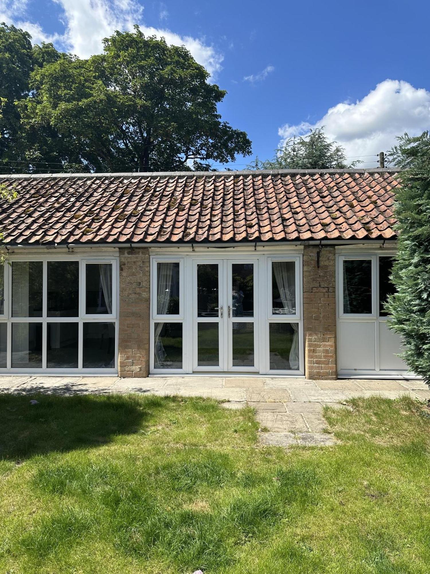 The Luxury Annex At Barmby Moor House Apartment York Exterior photo